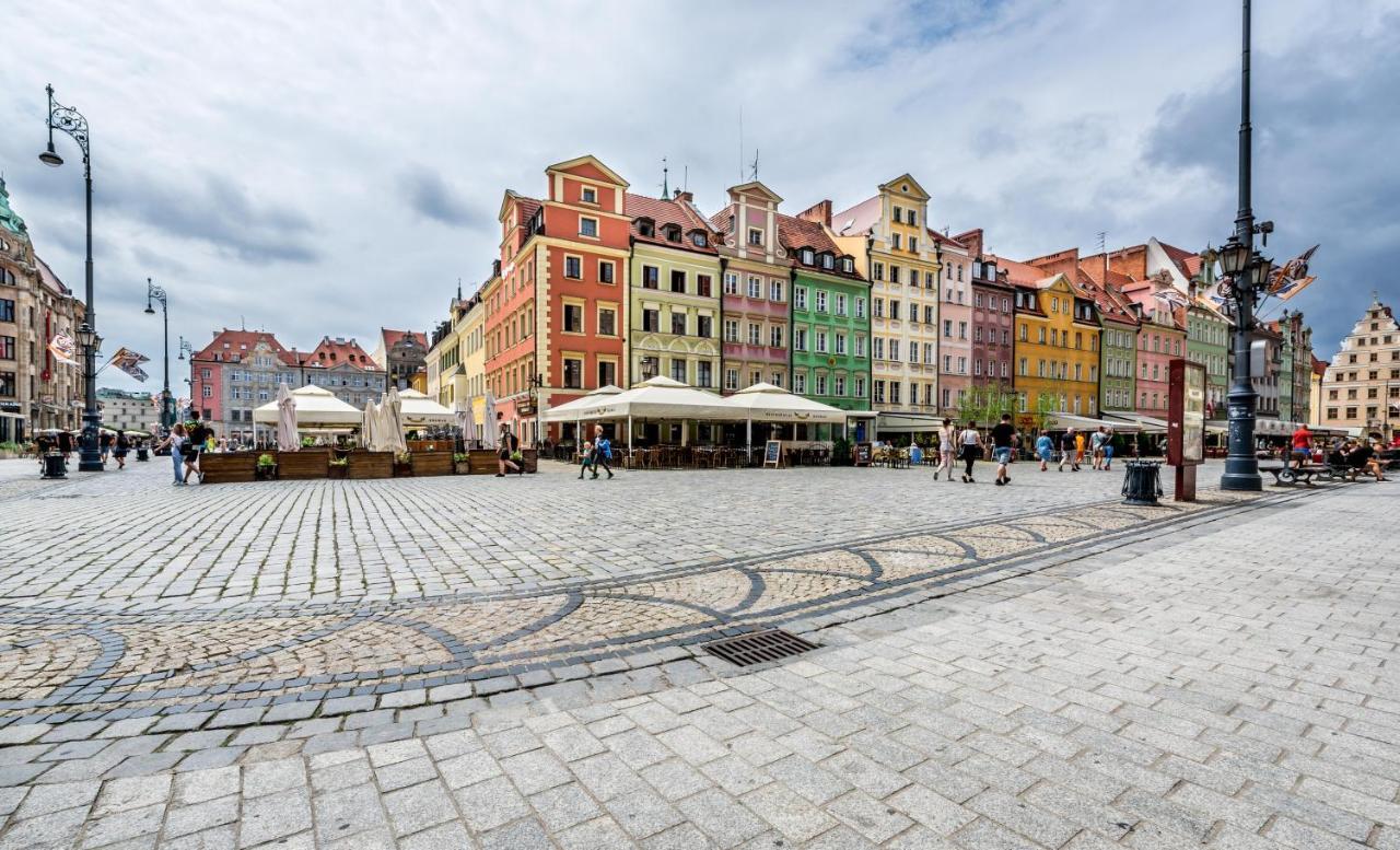Rent Like Home - Przejscie Garncarskie 10 Vratislav Exteriér fotografie