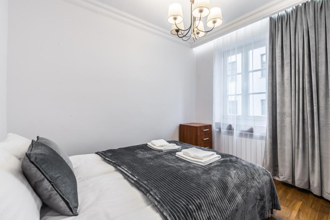 Rent Like Home - Przejscie Garncarskie 10 Vratislav Exteriér fotografie